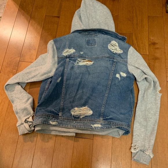 American Eagle | Destroyed Denim/Sweater Jacket - Picture 5 of 6
